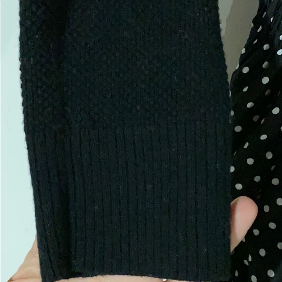 Black Gap sweater - Picture 3 of 4